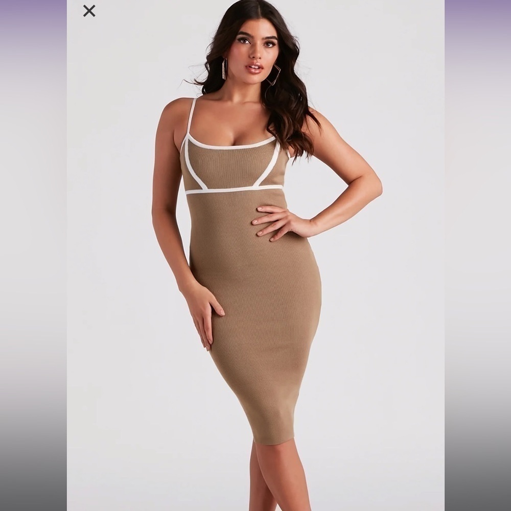 NWT WINDSOR Spring The Fun Sweater Midi Dress